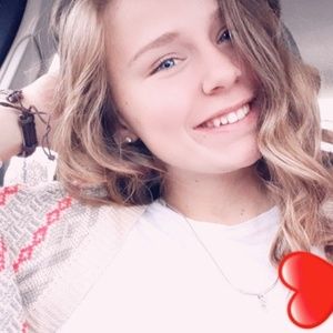 Meet your Posher, Kaitlyn